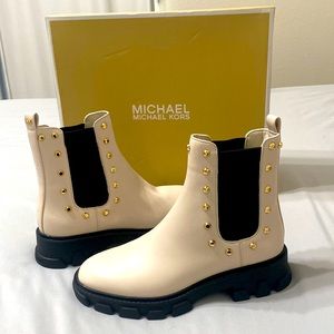 Michael Kora booties